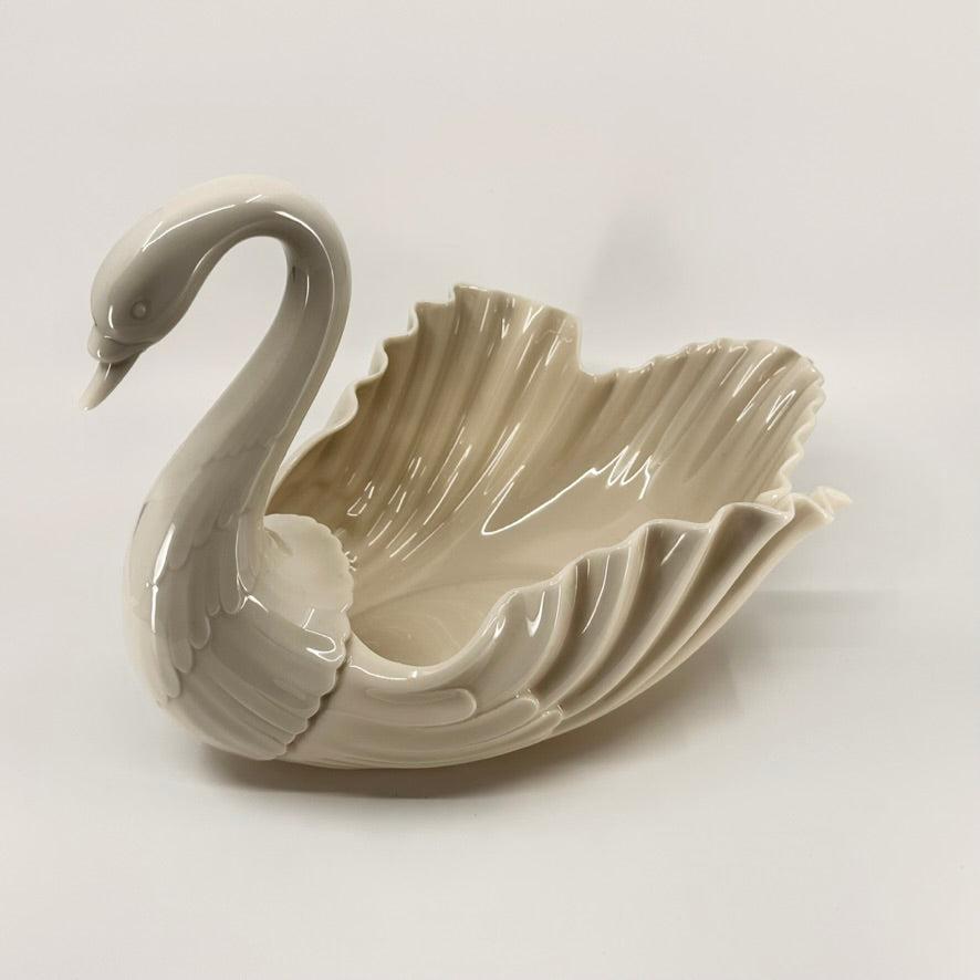 Porcelain Swan Bowl