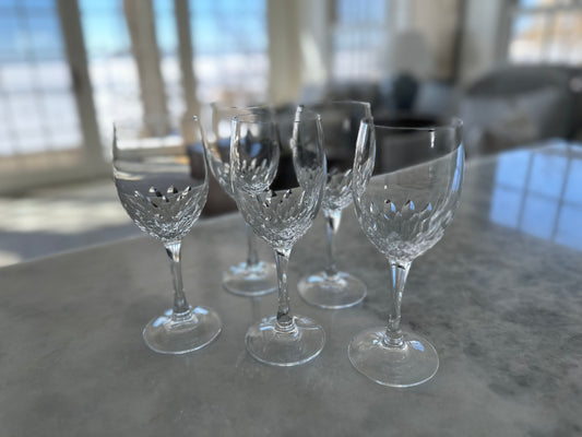 Lotus Design White Wine Glasses (Set of 5)